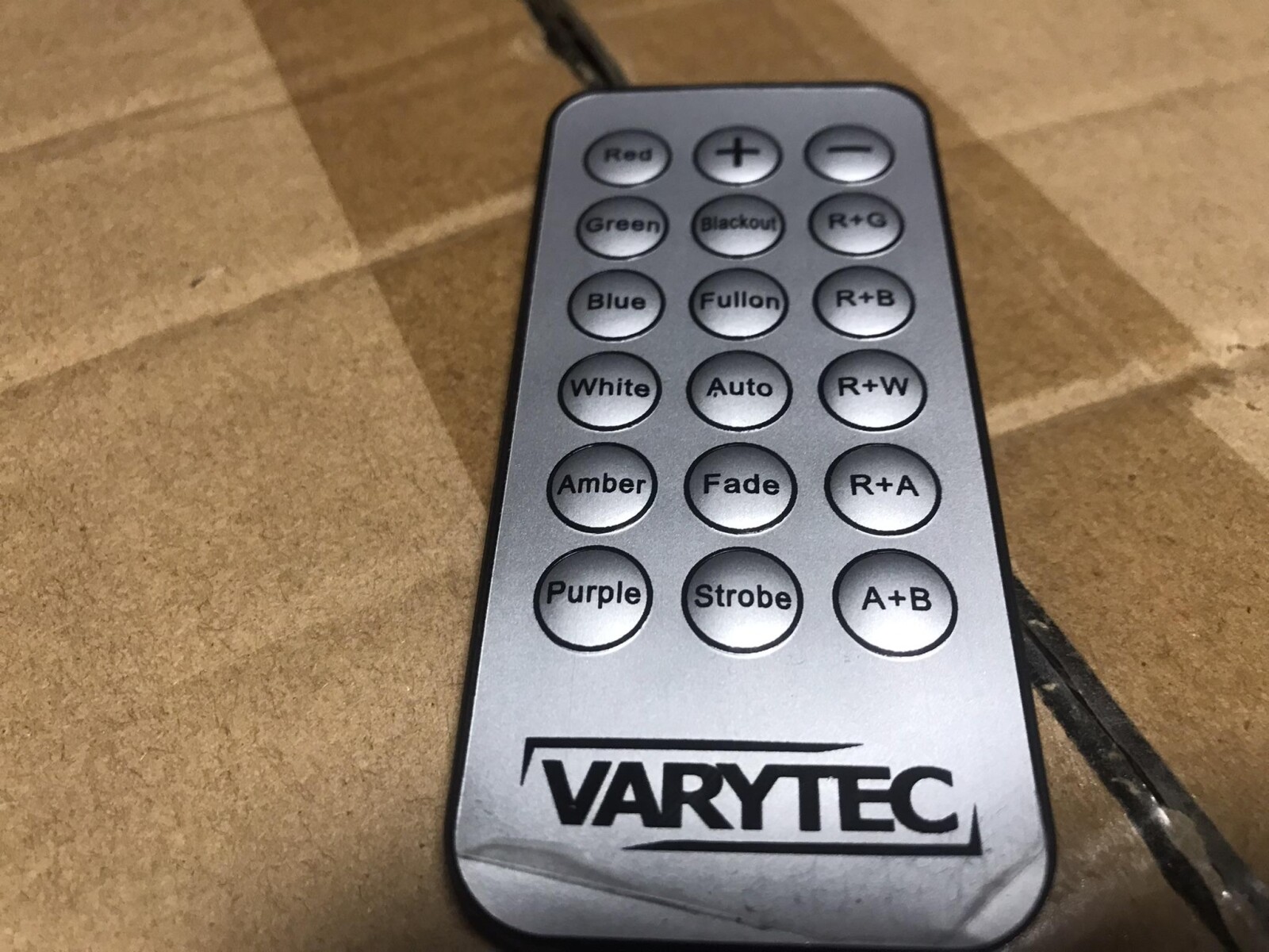 5X Varytec LED Ball BAT 30 RGBW - Photo 4 sur 9
