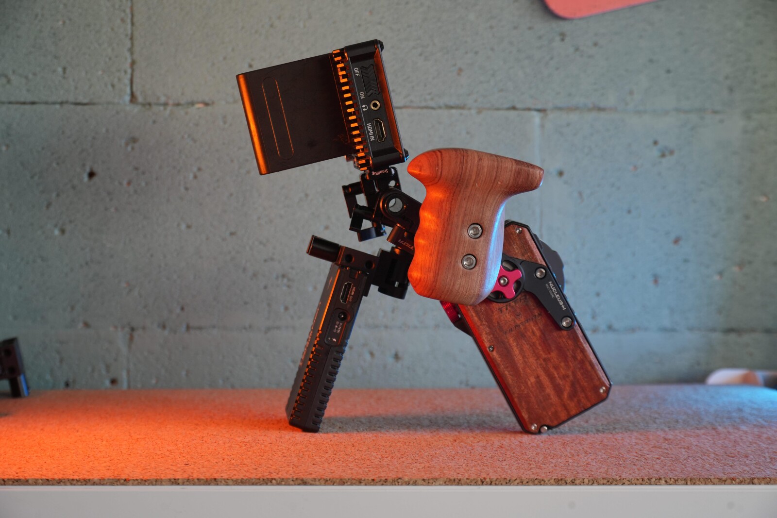 Kit Tilta Nucleus  et Transmission  Teradek HF  avec écran - Photo 8 sur 8