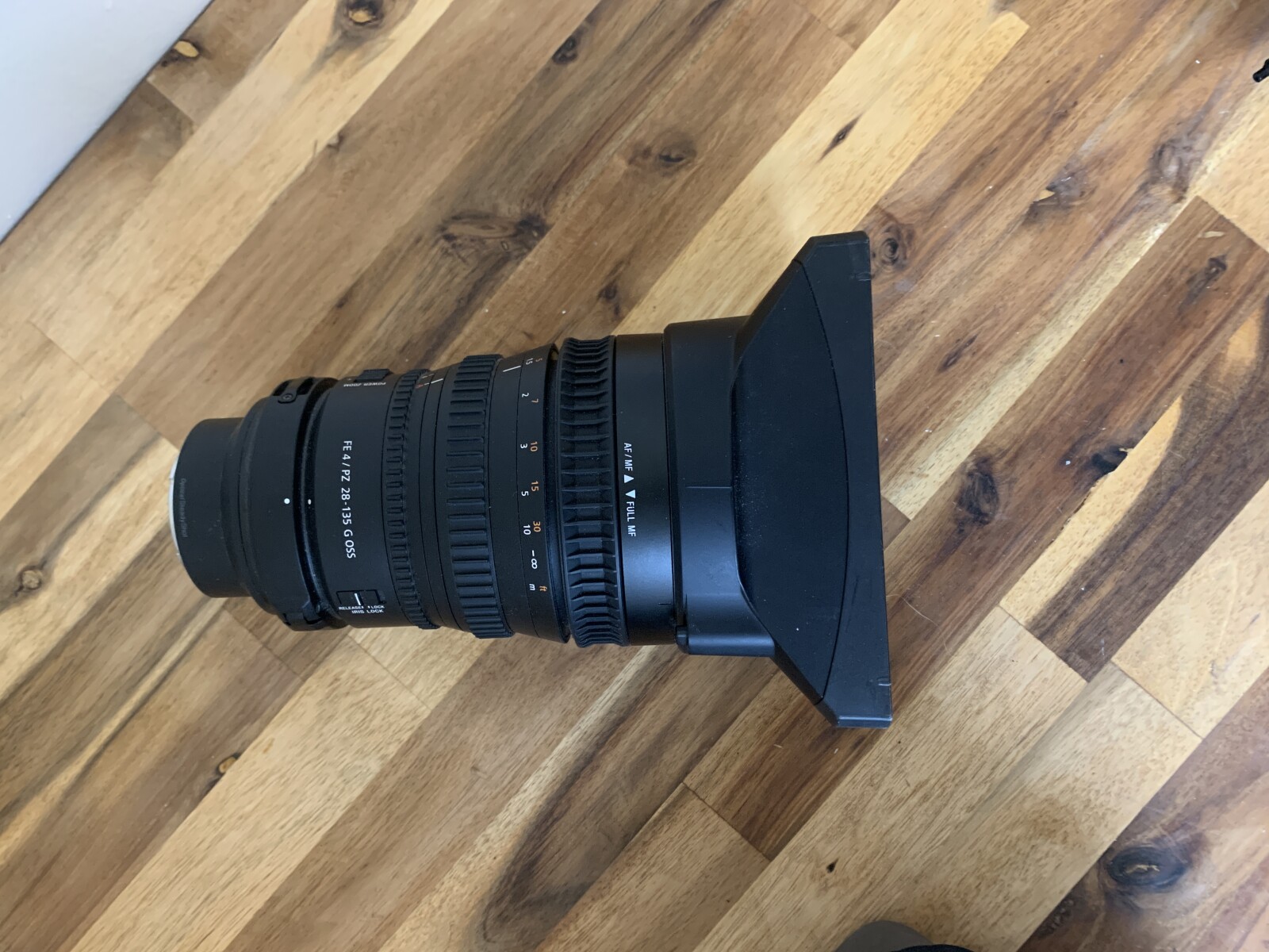 Sony FE PZ 28-135mm f/4 G OSS - Photo 3 sur 6