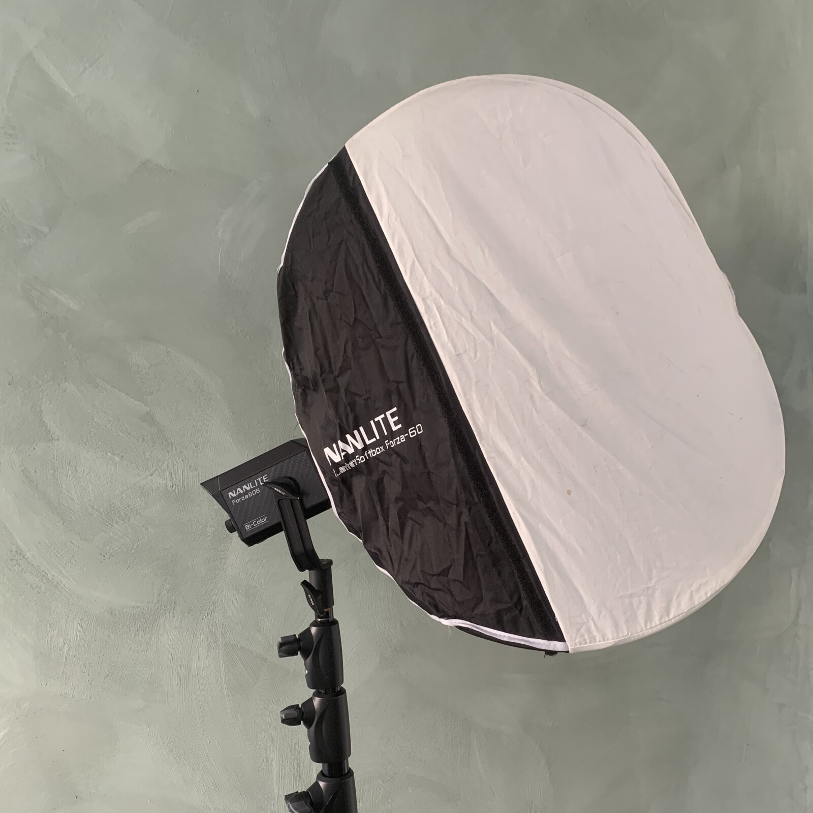 PACK 2x Forza 60B Complet | Fresnel + Softbox + Pancake - Photo 2 sur 4
