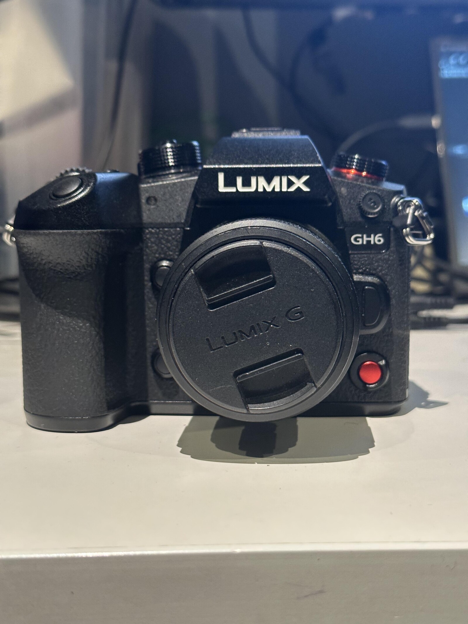 Panasonic LUMIX GH5S - Photo 4 sur 5