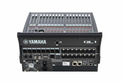 Location Yamaha QL1