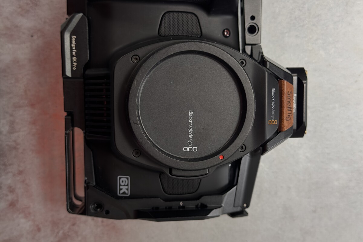 Location Black magic Black magic pocket cinema camera 6K pro - Lightyshare
