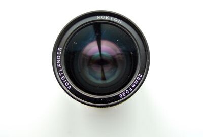 Location Objectif Voigtlander 25mm Monture micro 4/3