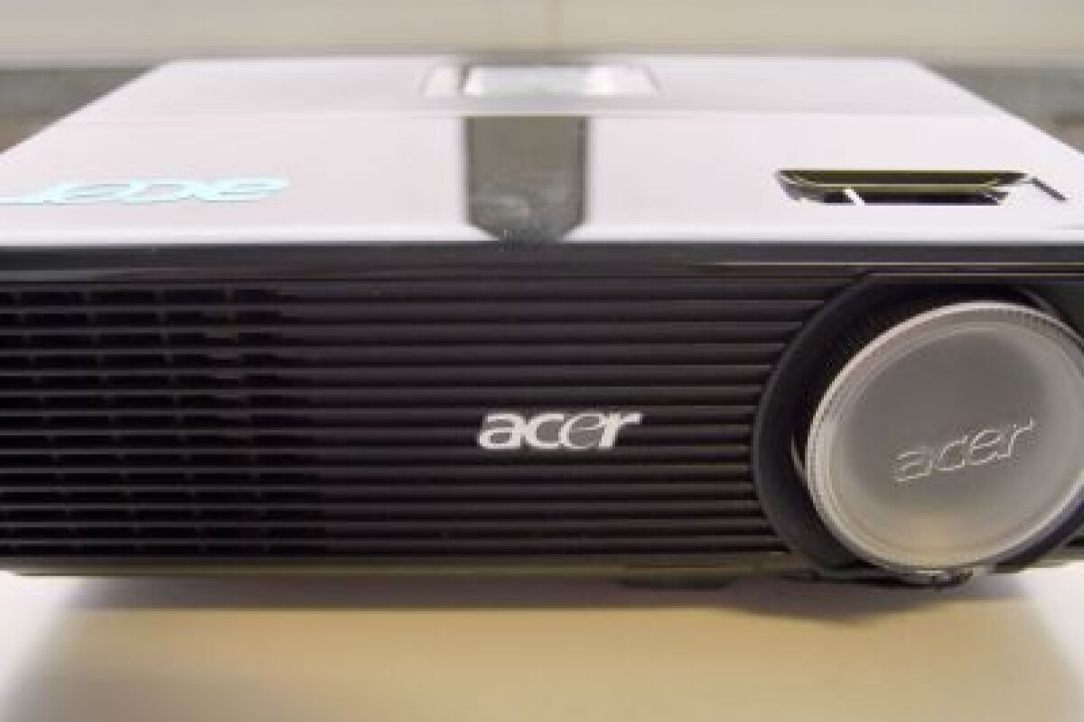 Location Vidéoprojecteur acer p1201 - Lightyshare