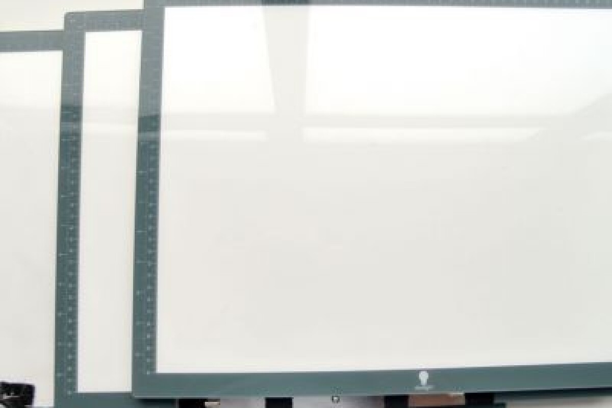 Location Pack 3:  3 Tables lumineuse Wafer à LED de DAYLIGHT A3 - Lightyshare