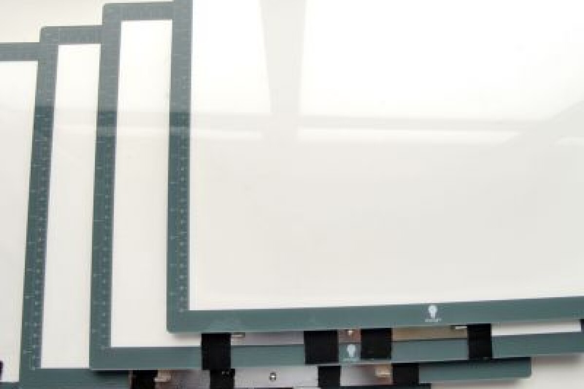 Location pack 4:  4 Tables lumineuse Wafer à LED de DAYLIGHT A3 - Lightyshare