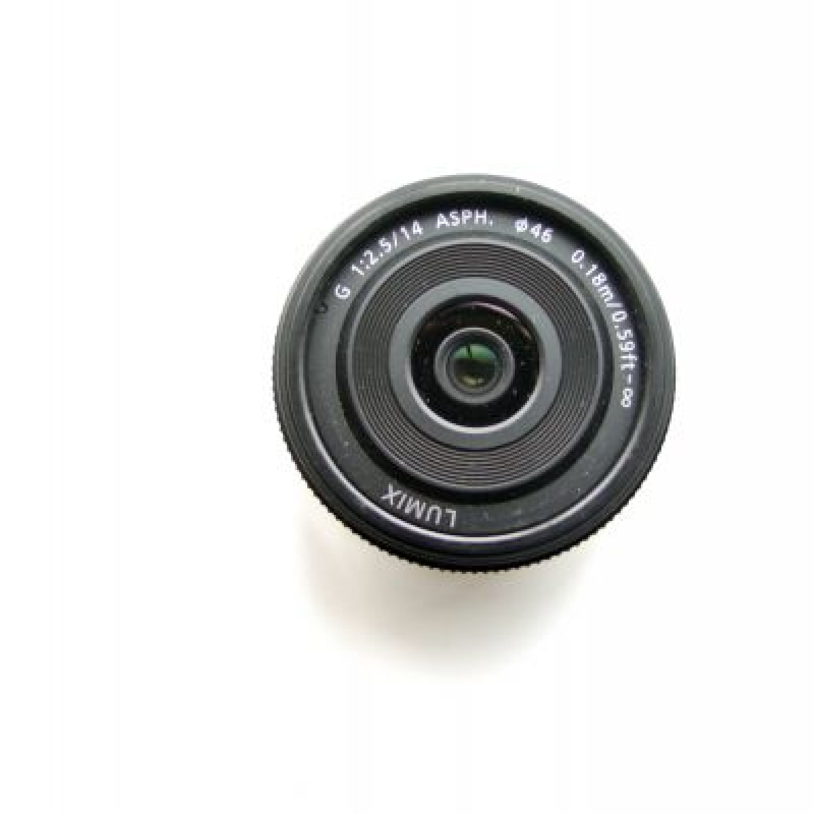 Panasonic H-H014E Objectif grand-angle 14 mm - Photo 2 sur 2