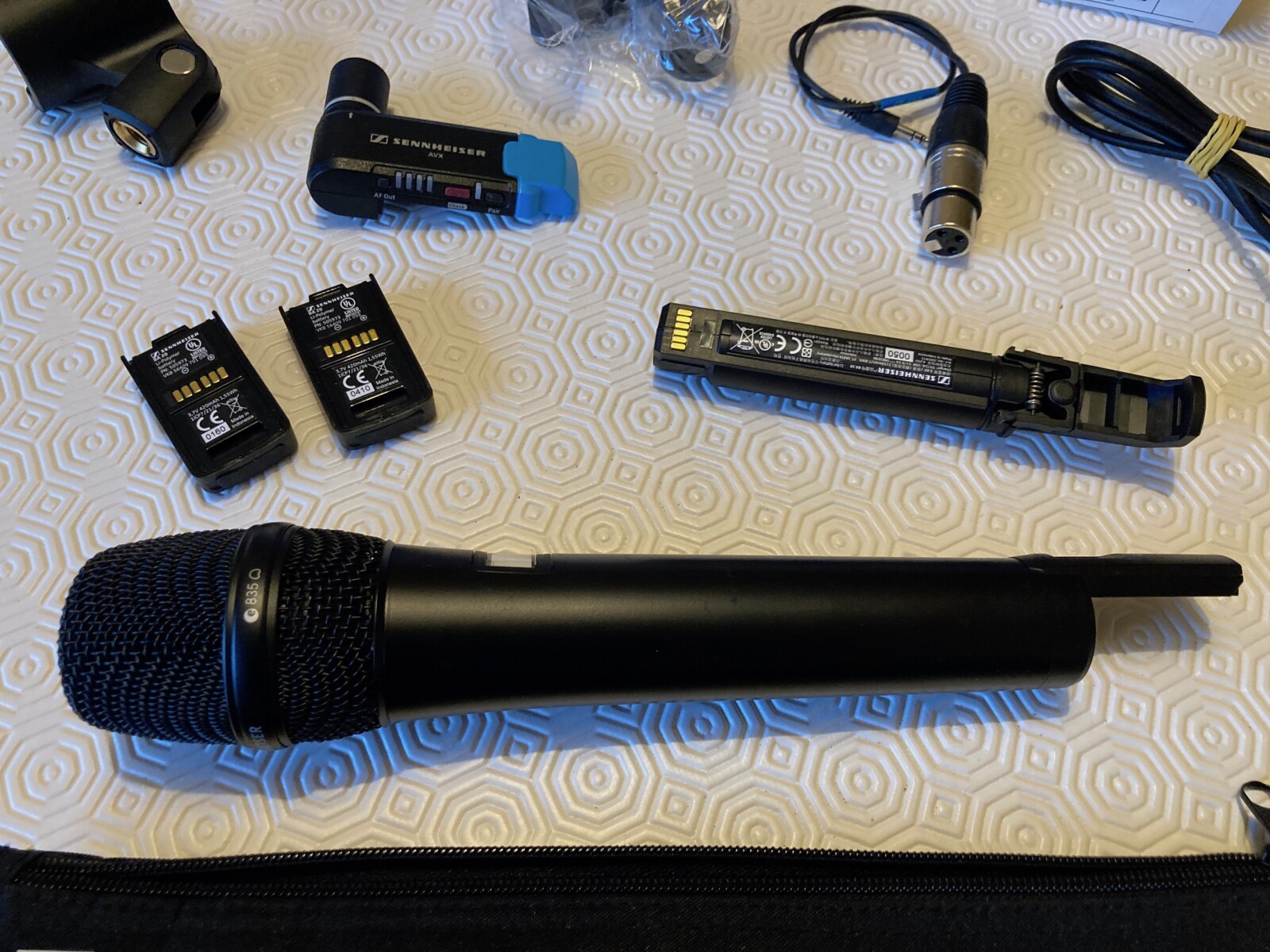 Sennheiser AVX-835-SET-3-EU - Photo 3 sur 4