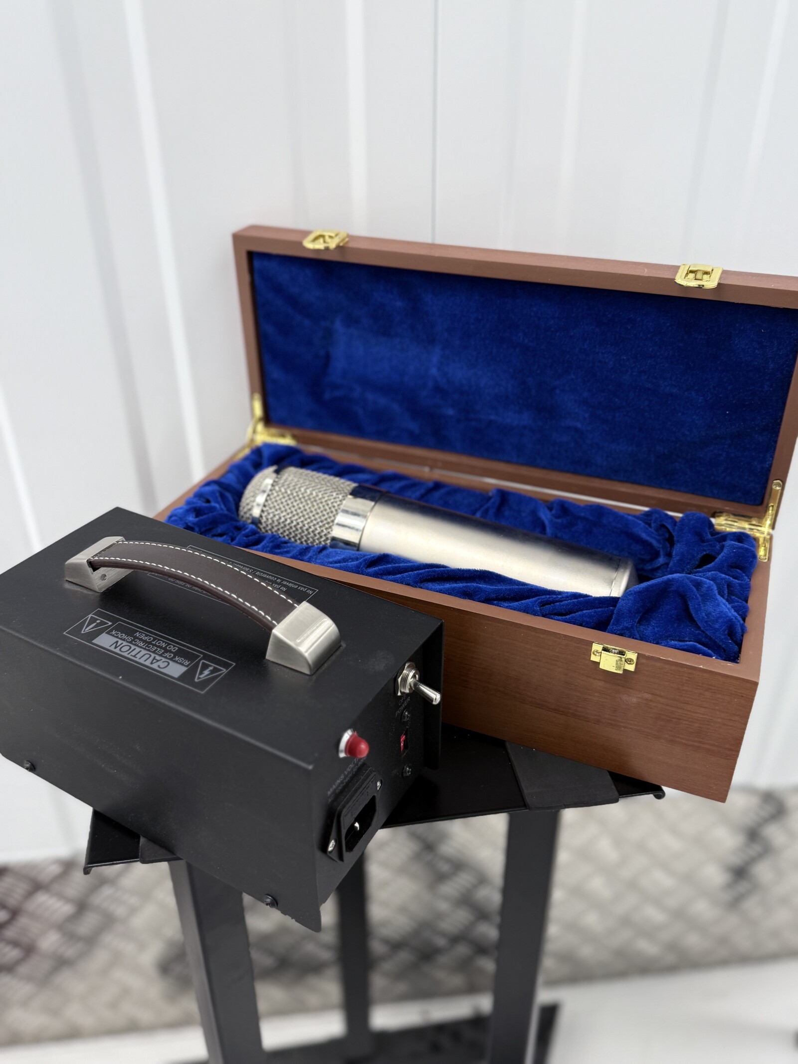 Neumann U 47 - Photo 3 sur 4