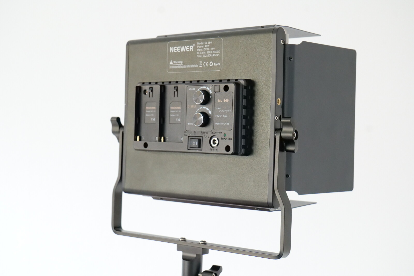 Neewer 660 LED Bi-Color - Photo 3 sur 5