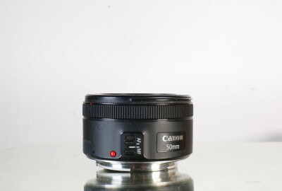 Location Canon EF 50mm f/1.8