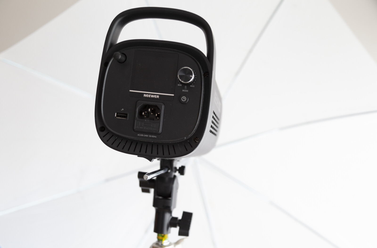 Neewer CB150 - Photo 2 sur 3