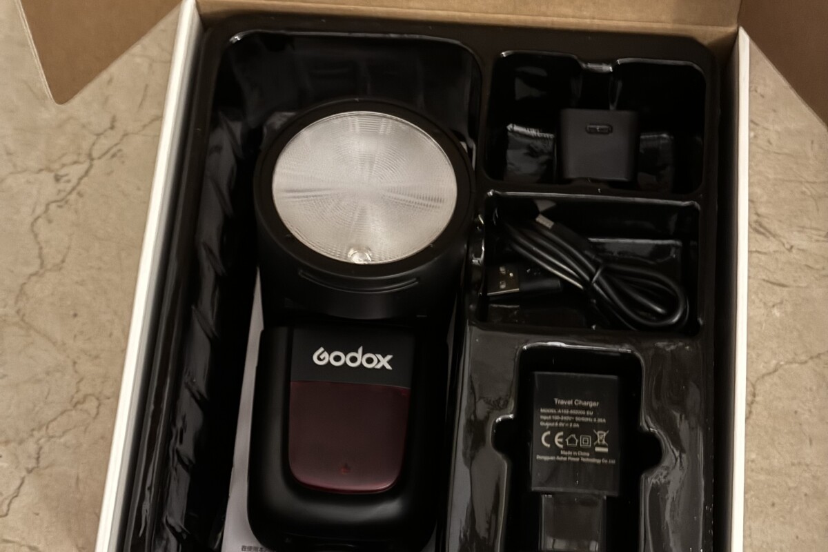 Location Godox V1 - Lightyshare