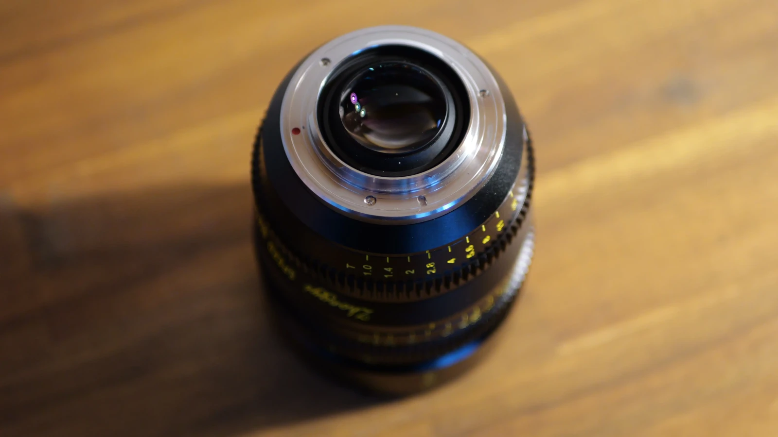 Zhongyi Mitakon Speedmaster 25mm F0.95 Micro 4/3 - Photo 2 sur 2