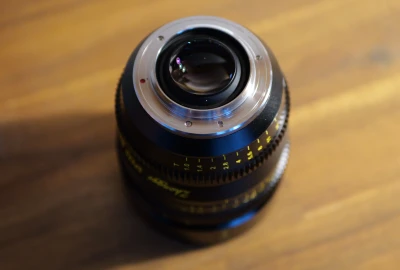 Location Zhongyi Mitakon Speedmaster 17mm F0.95 Micro 4/3