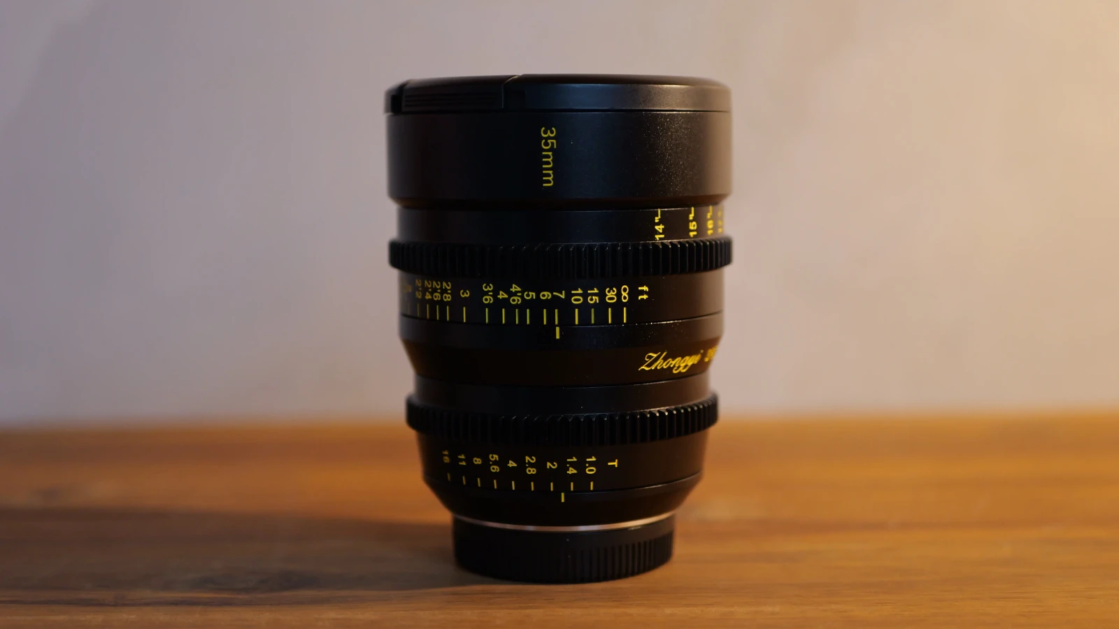 Zhongyi Mitakon Speedmaster 35mm F0.95 Micro 4/3 - Photo 1 sur 4