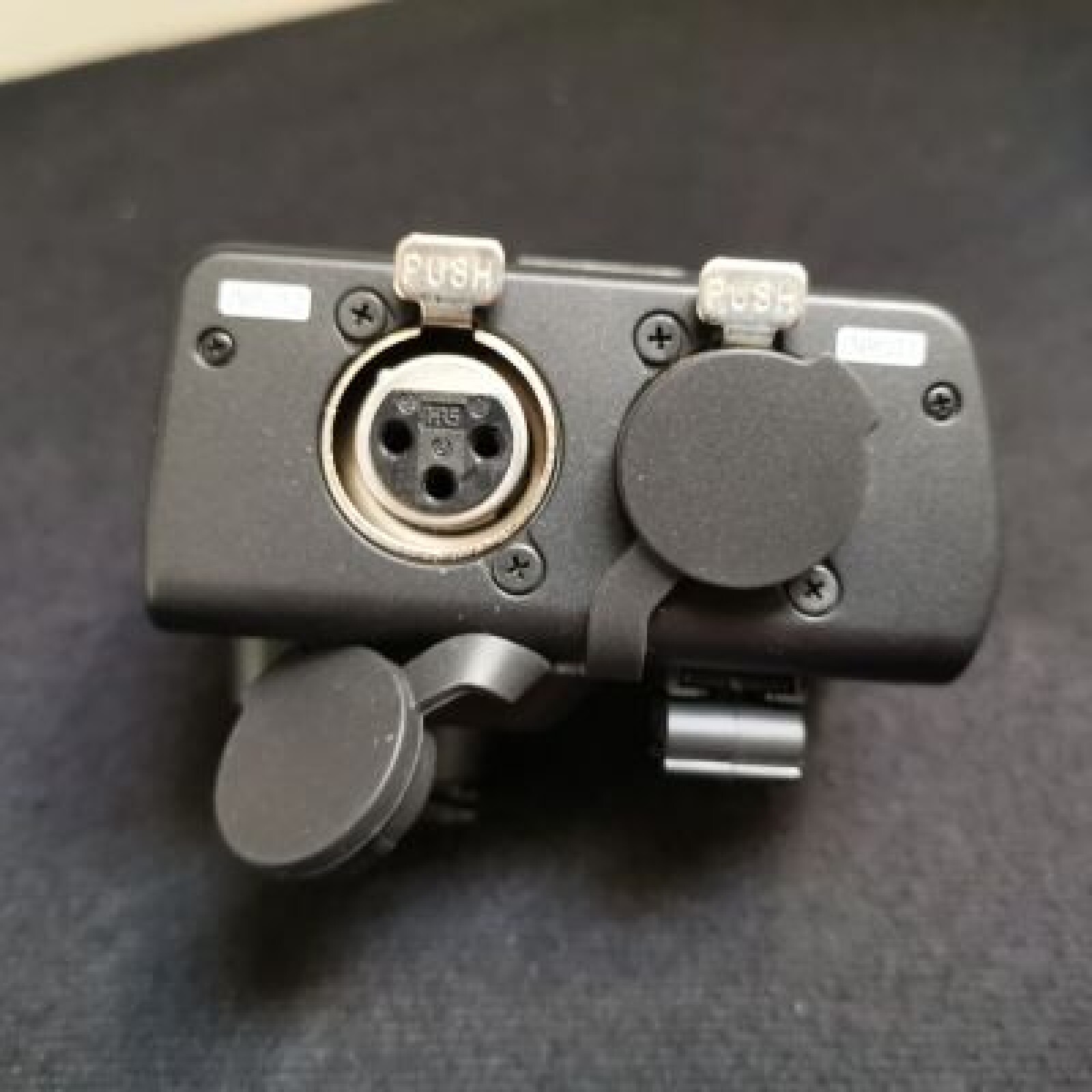 MODULE XLR PANASONIC DMW-XLR1E POUR S1/S1R/S1H/GH5/GH5S - Photo 2 sur 2