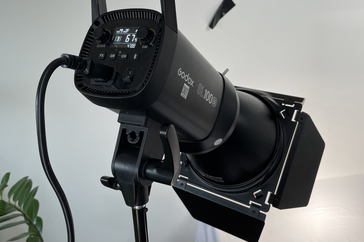 Location Godox SL 1OOBi - Lightyshare