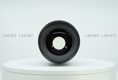 Location Meike FF Prime 24mm T2.1