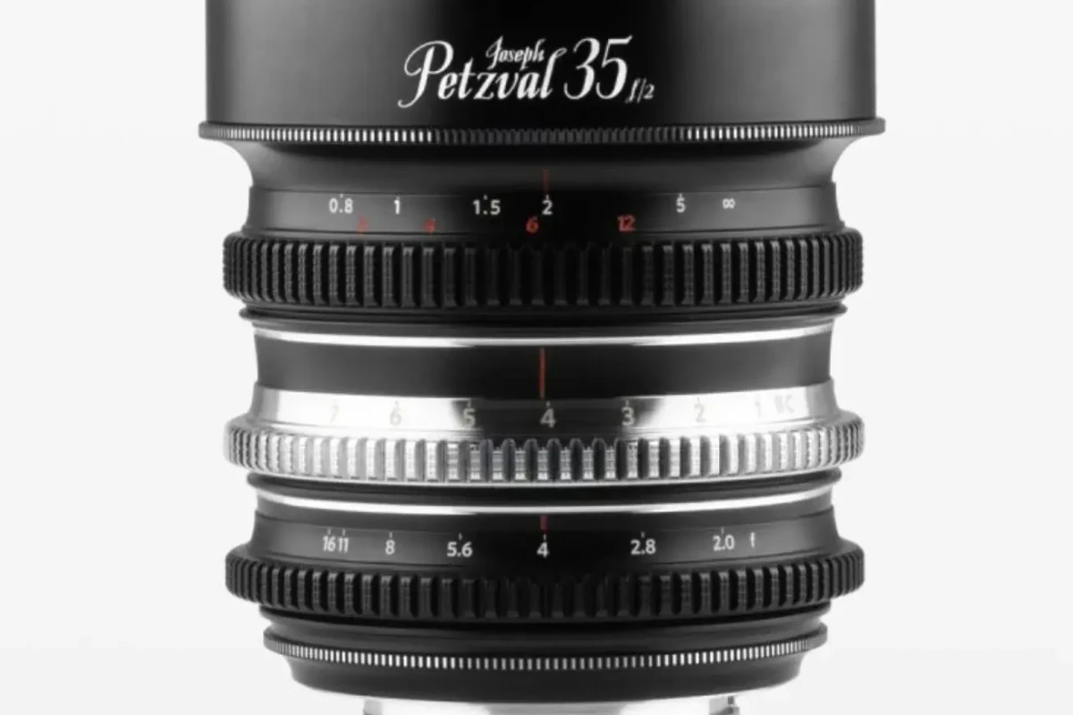 Location Lomography Joseph Petzval 35 f/2 Focus-coupled Bokeh Control Art Lens Canon RF - Lightyshare