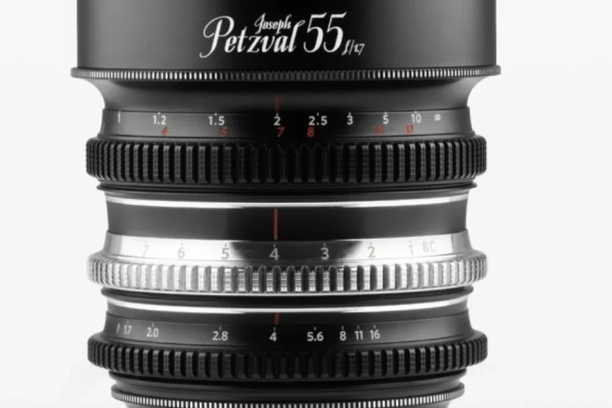 Location Lomography Joseph Petzval 55 f/1.7 Focus-coupled Bokeh Control Art Lens Canon RF - Lightyshare