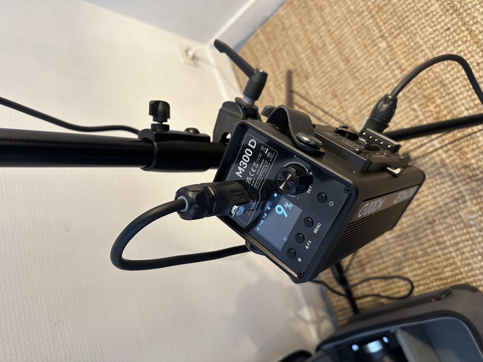 Godox Godox M300D projecteur LED Knowled - Photo 3 sur 3