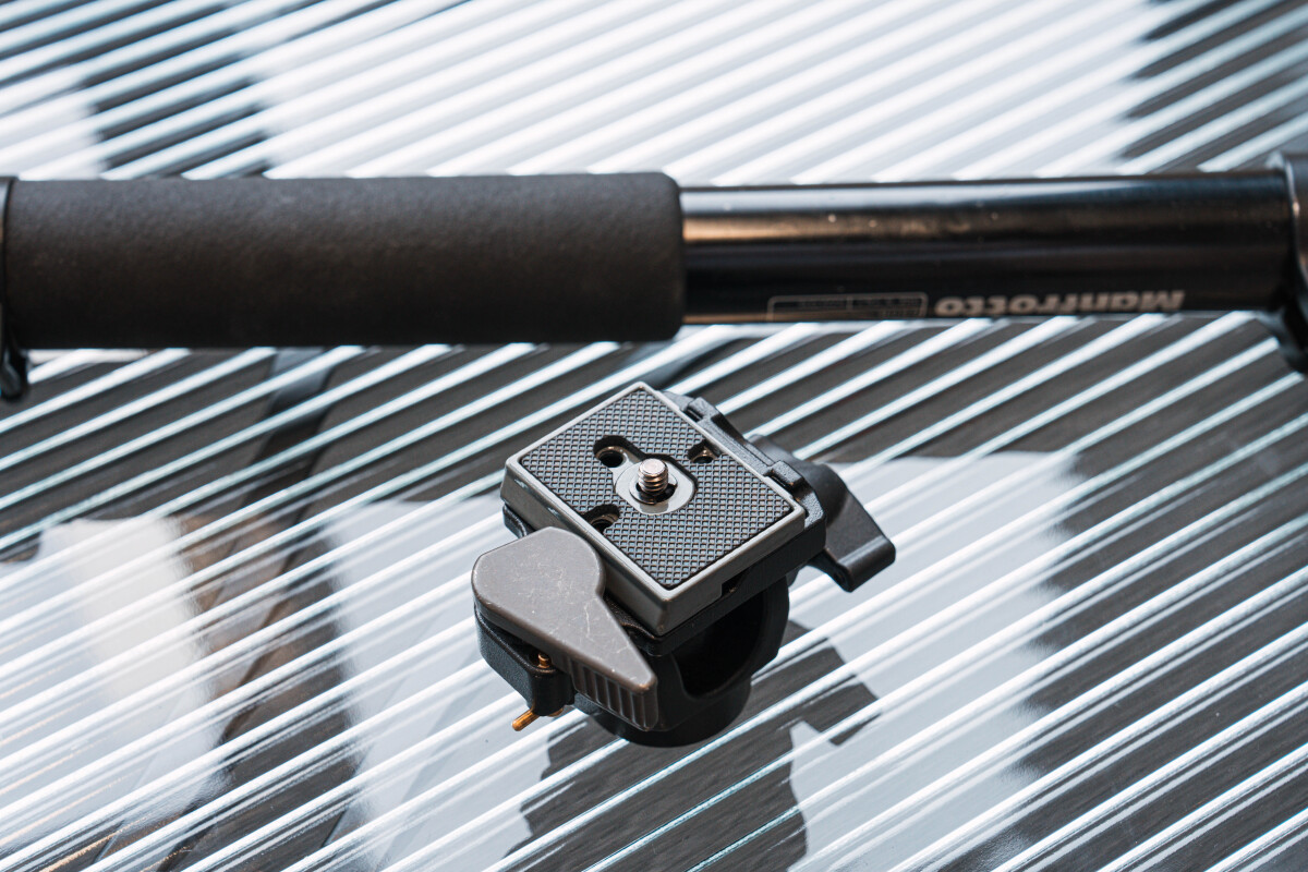 Location Manfrotto 680B Monopod - Lightyshare