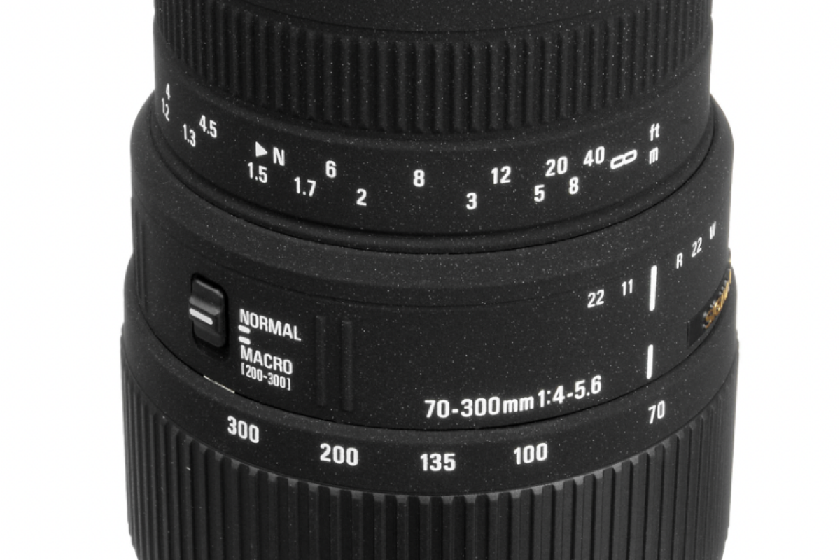 Location Sigma Téléobjectif Zoom 70-300mm f/4.0-5.6 - Lightyshare