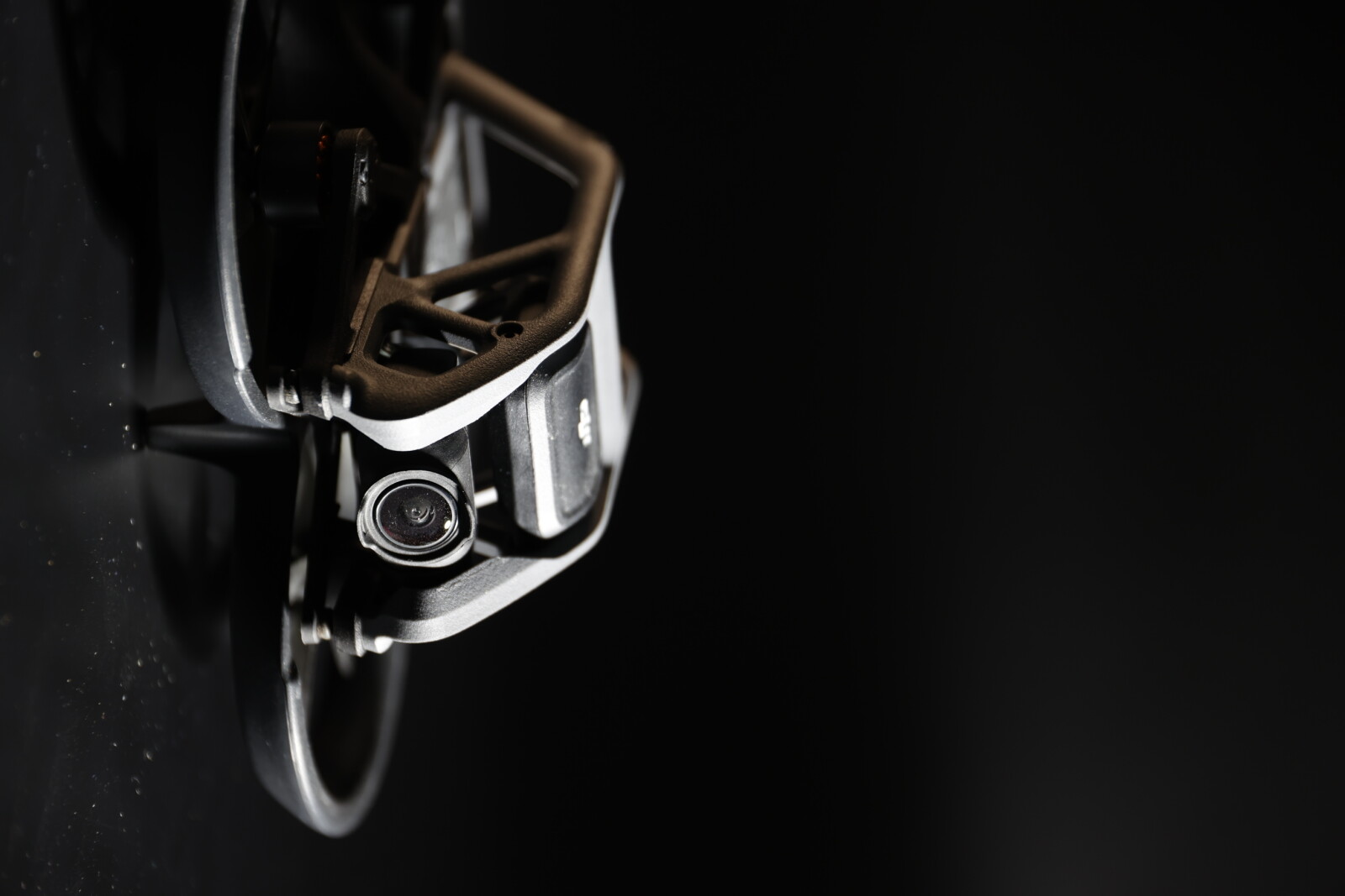 DJI AVATA - Photo 2 sur 2