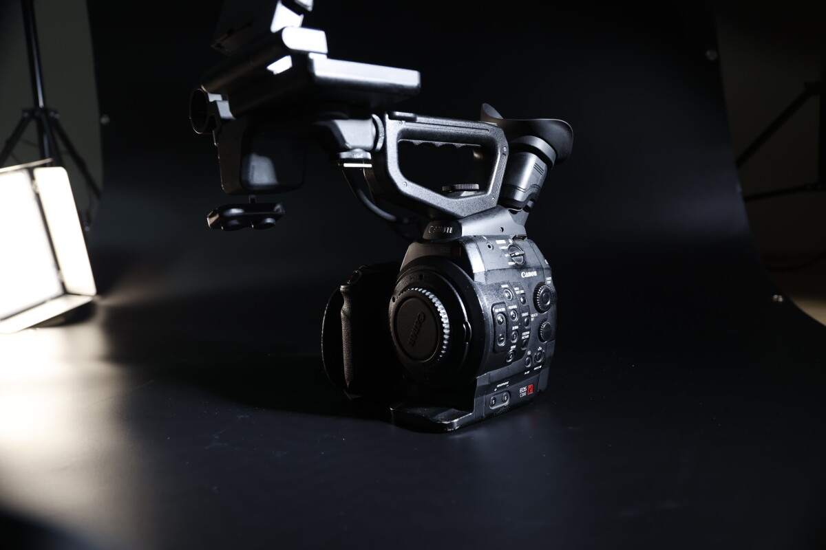 Location Canon C300 Mark I - Lightyshare
