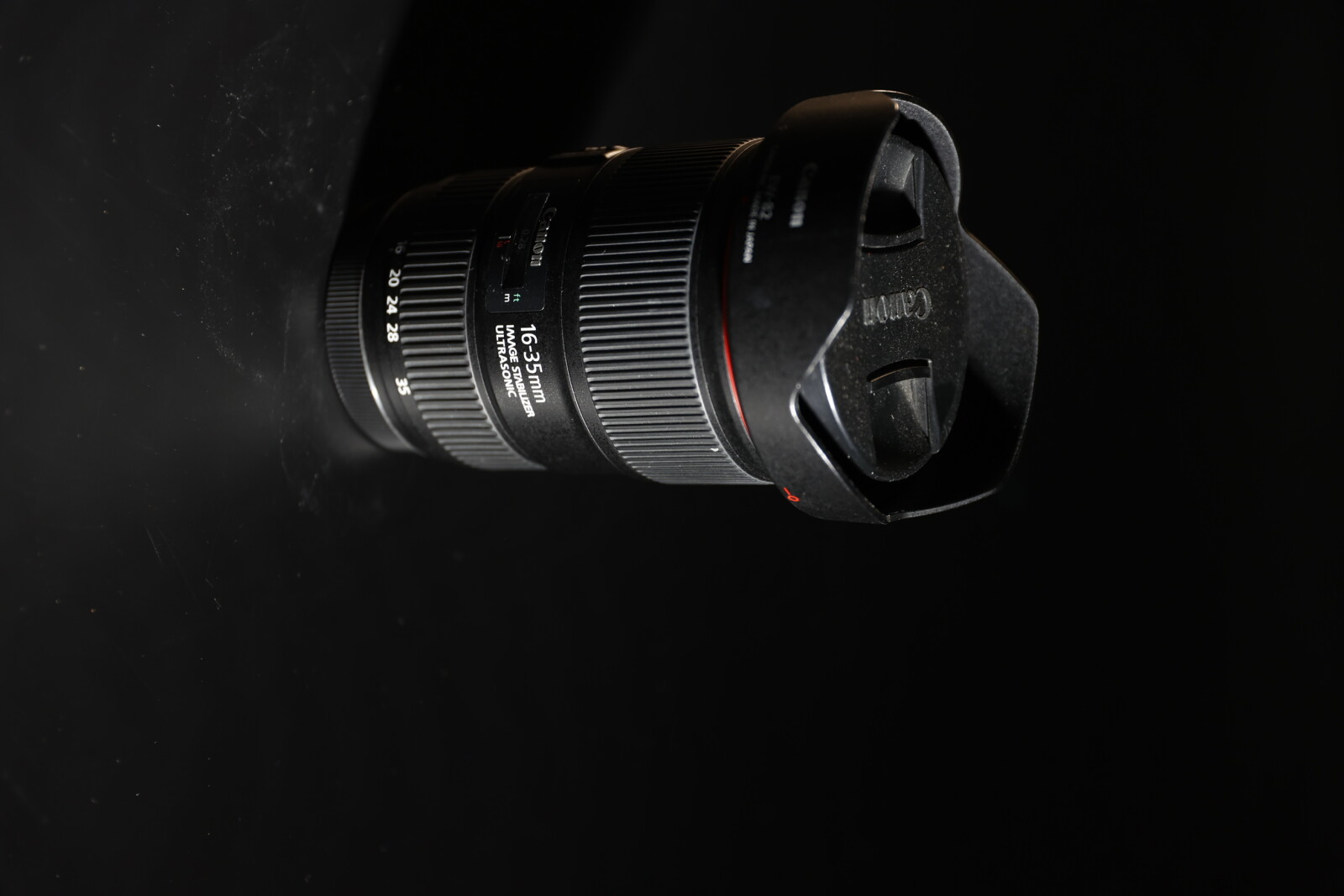 Canon EF 16-35mm f/4L IS USM - Photo 1 sur 3