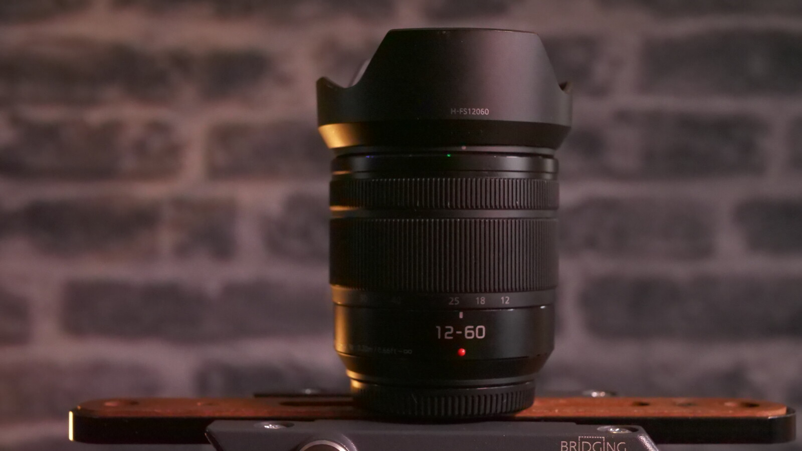 Panasonic Lumix Panasonic Lumix G Vario 12-60 mm F3,5-5,6 ASPH Power O.I.S. - Photo 1 sur 3