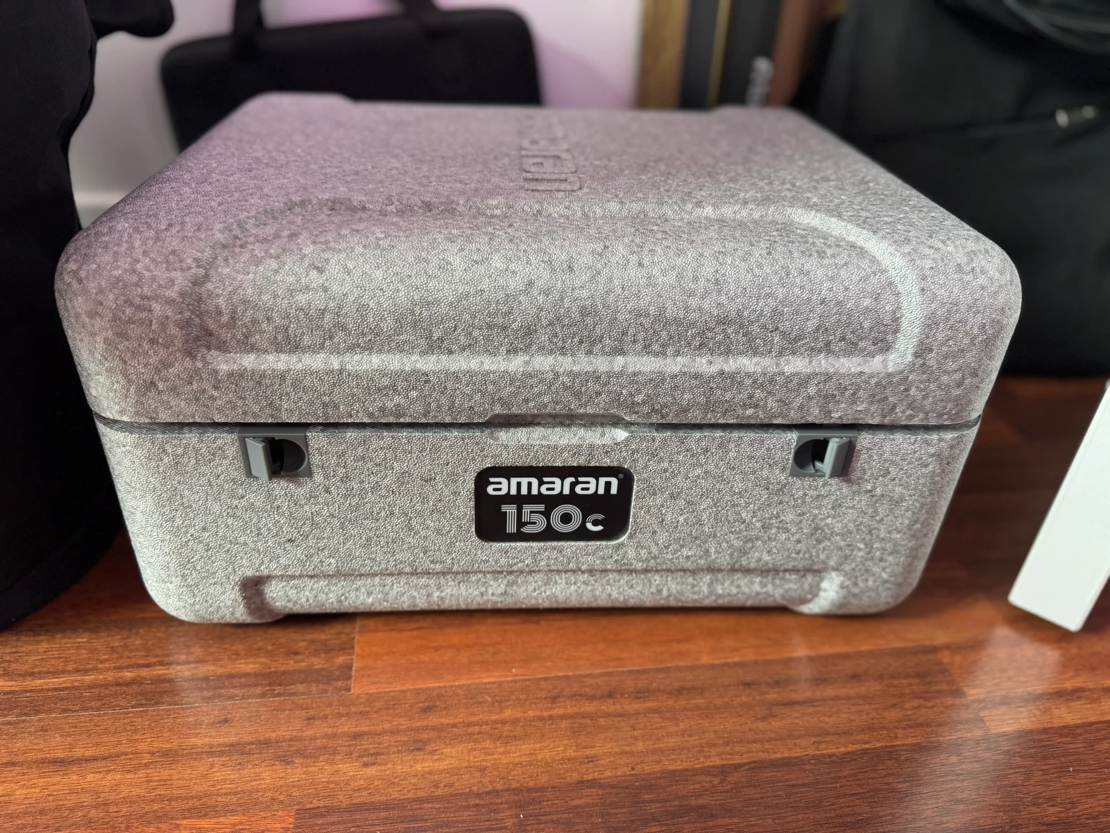 Aputure amaran 150C - Photo 3 sur 3