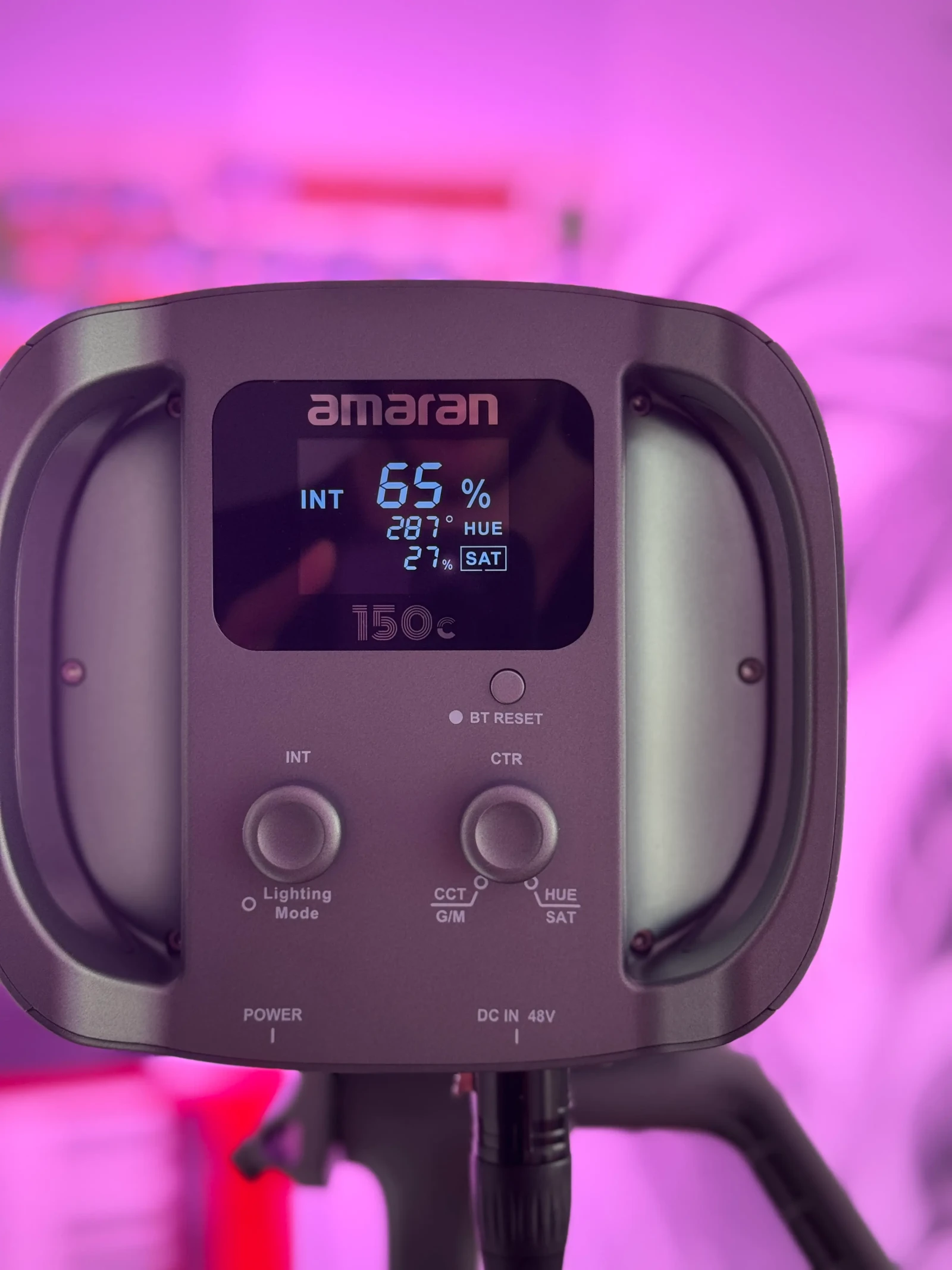 Aputure amaran 150C - Photo 2 sur 3