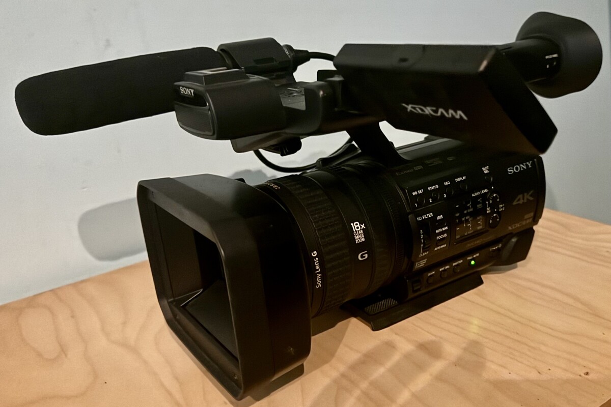 Location Sony PXW-Z150 - Lightyshare