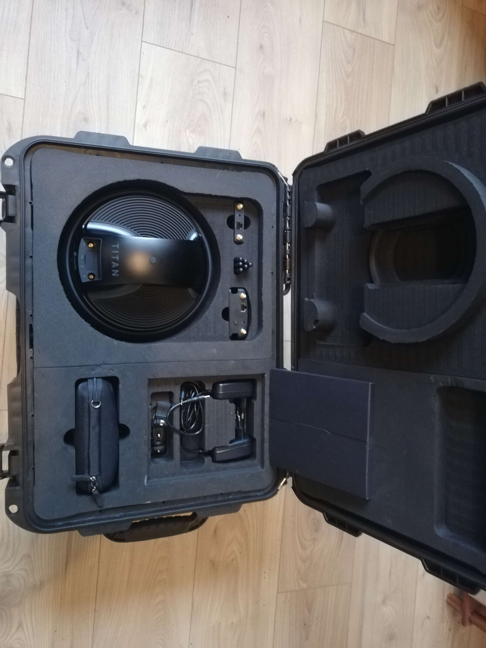 Insta360 Titan - Photo 2 sur 5