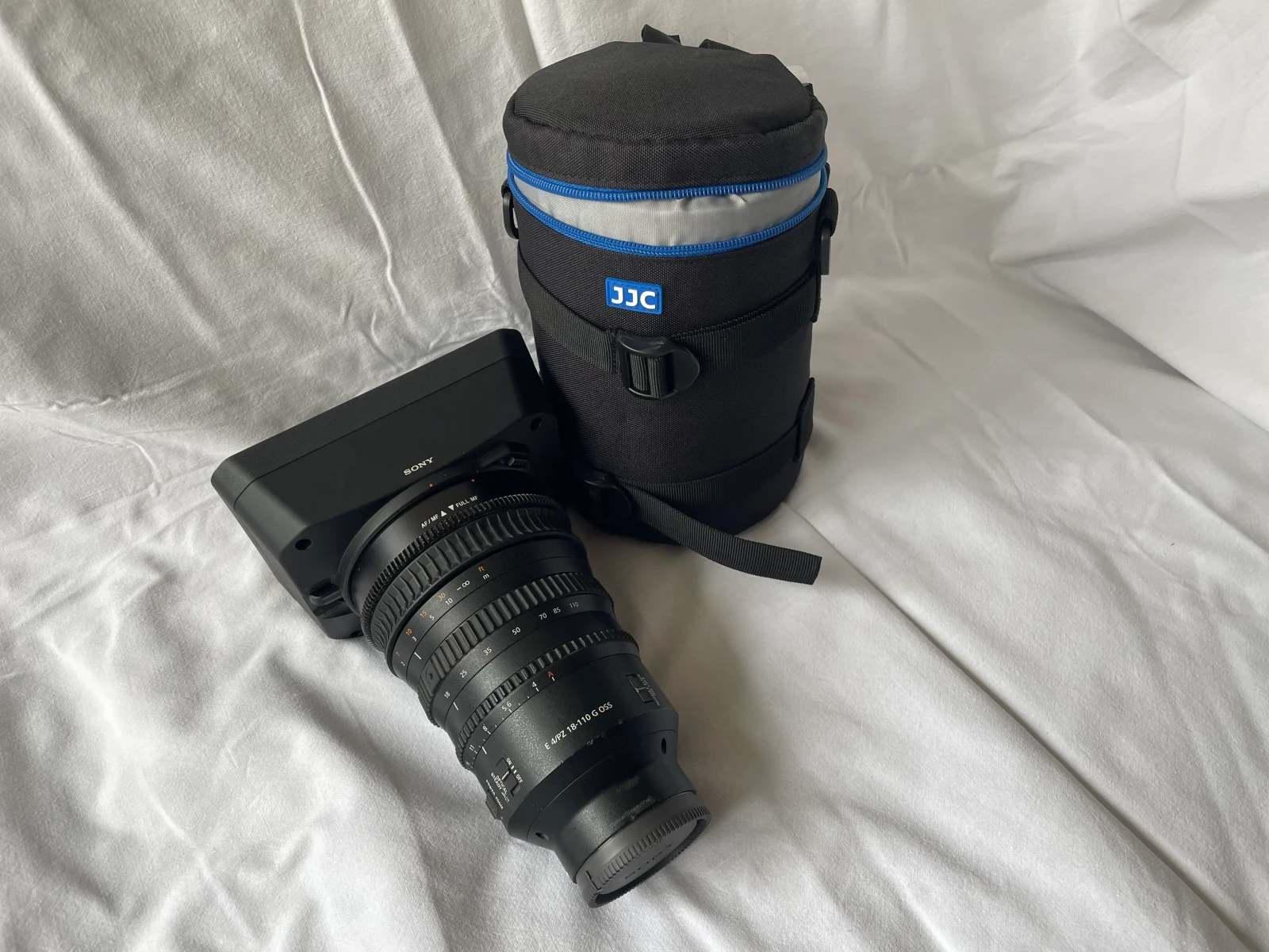 Sony 18-110mm F/4 G OSS - Photo 1 sur 4