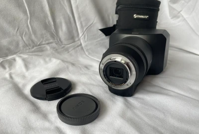 Location Sony Objectif SEL-18200 Monture E APS-C 18-200 mm F3.5-6.3