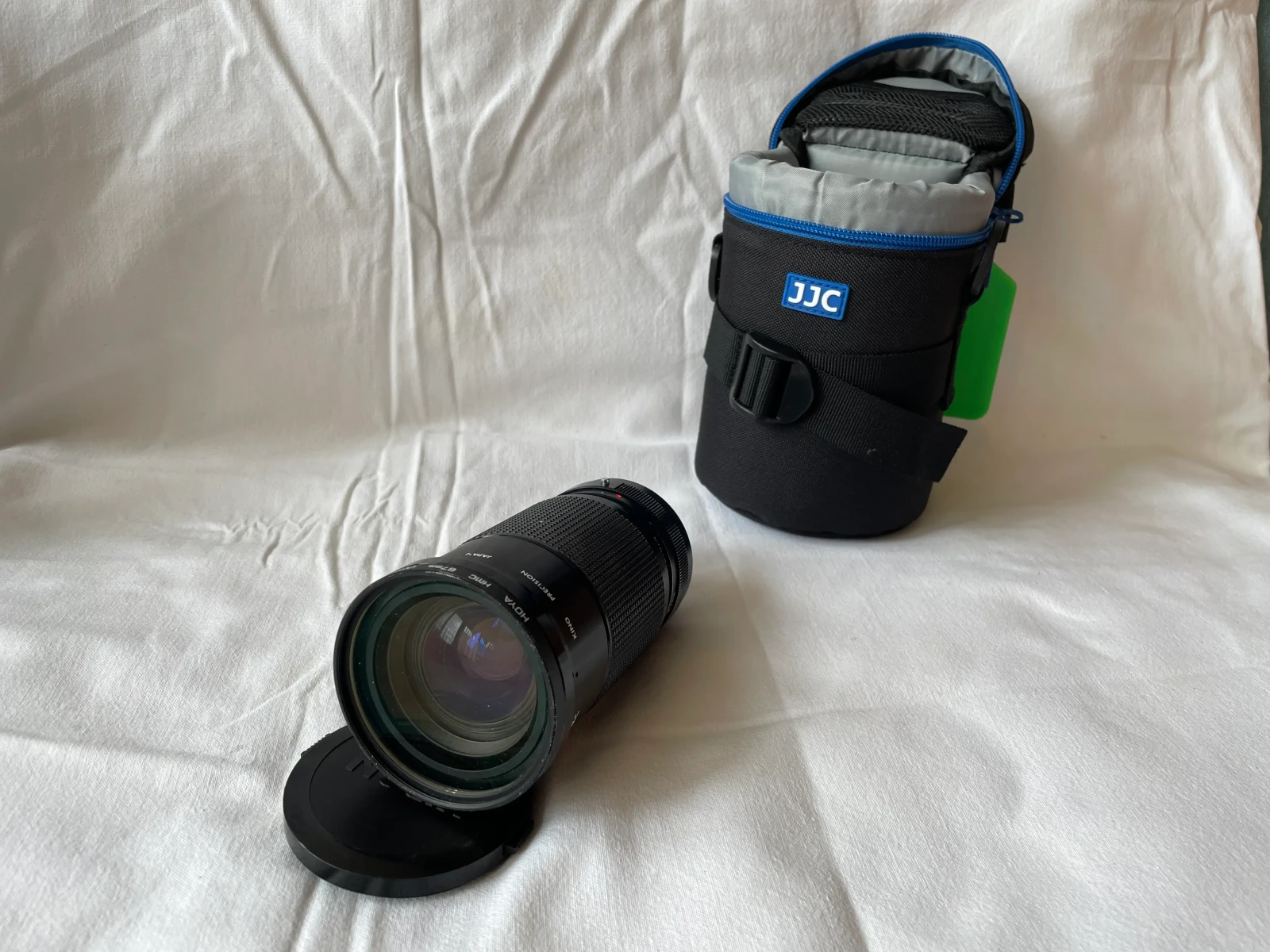 Kiron objectif 28-105mm f/3.2-4.5 Macro - Photo 2 sur 4