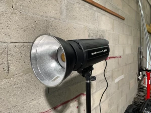 Location Pack Projo LED 200W plus pied