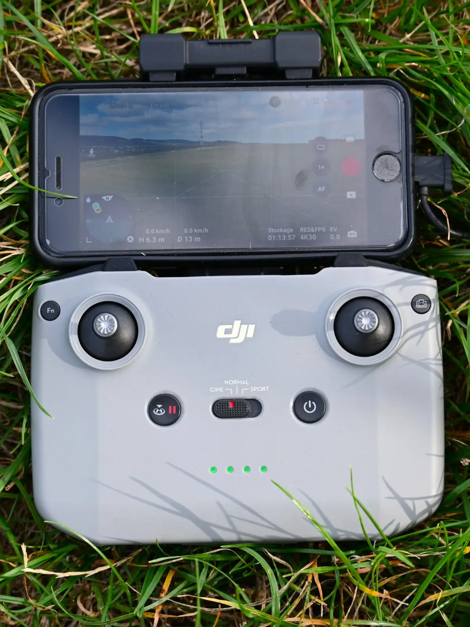 DJI Mini 3 - Photo 2 sur 3