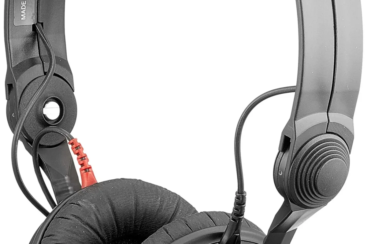Location Sennheiser HD 25 - Lightyshare