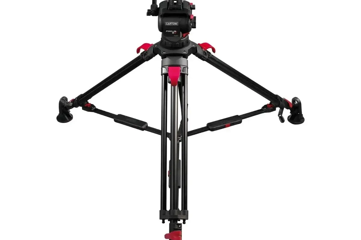 Location Cartoni Focus 8 - Lightyshare