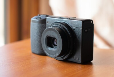 Location RICOH GR III
