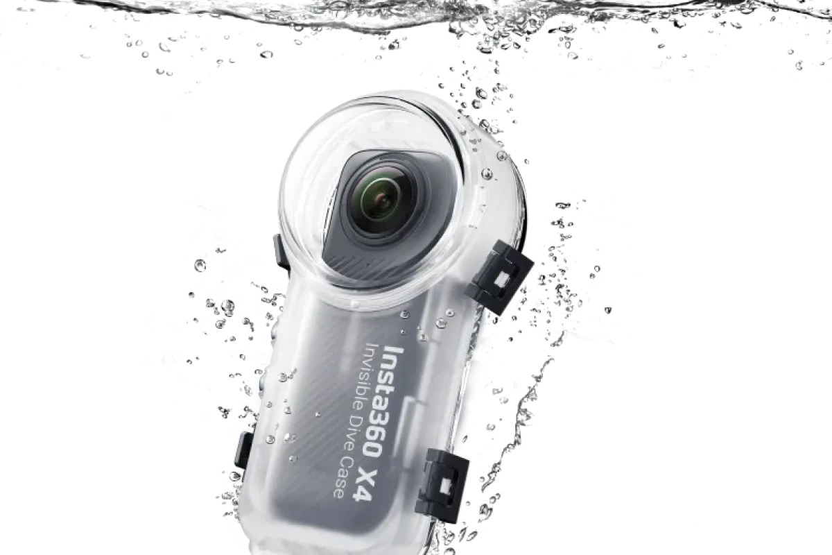 Location Insta 360 Protection plongée invisible X3 - Lightyshare
