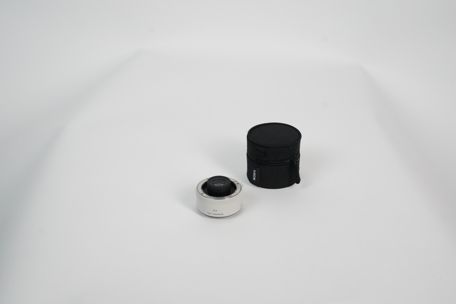 Sony 1.4x Teleconverter - Photo 1 sur 3
