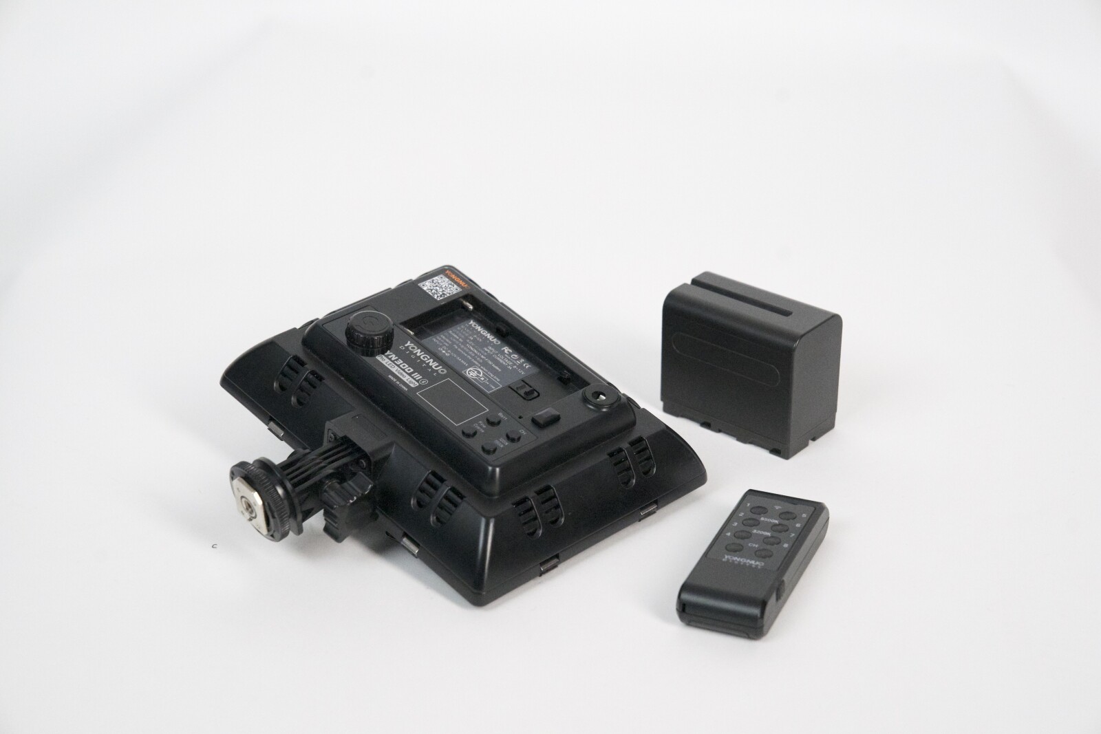 Yongnuo YN300 III 3200K-5500K - Photo 4 sur 4