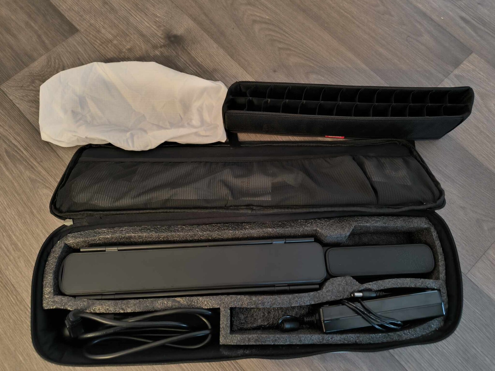 Zhiyun FIVERAY F100 NOIR COMBO - Photo 2 sur 3