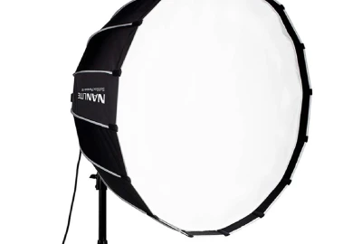 Location Nanlite FS300B + Boite 90cm + Nid abeille